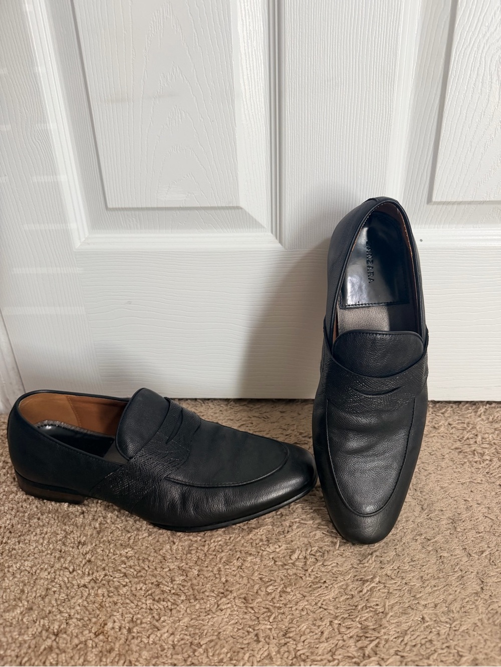 Men’s Classic Black Leather Slip-On Loafers- Zanzara